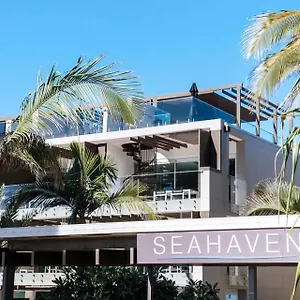 Seahaven Beachfront 4*, Noosa Heads Australia