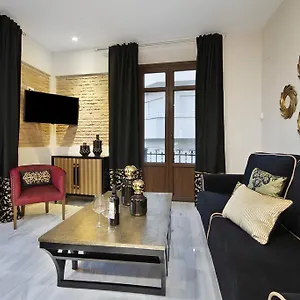 Suites Gran Via Capilla Real , Granada Spain