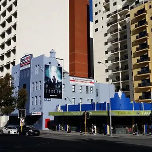 Wallaby Backpackers - Note - Valid Passport Required To Check In - , Perth Australia